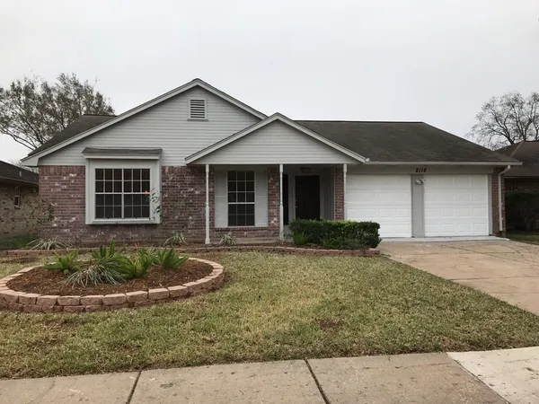 $1,950 | 2118 Endicott Lane, Sugar Land, TX 77478