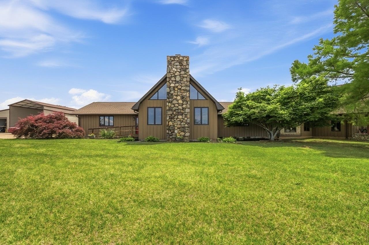 315 Mt Lebanon Road Inman, SC 29349 - Photo 3 of 49