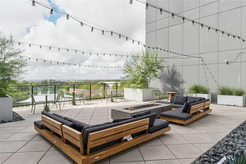 $350,000 | 1701 Simond Avenue, Unit 644, Austin, TX 78723