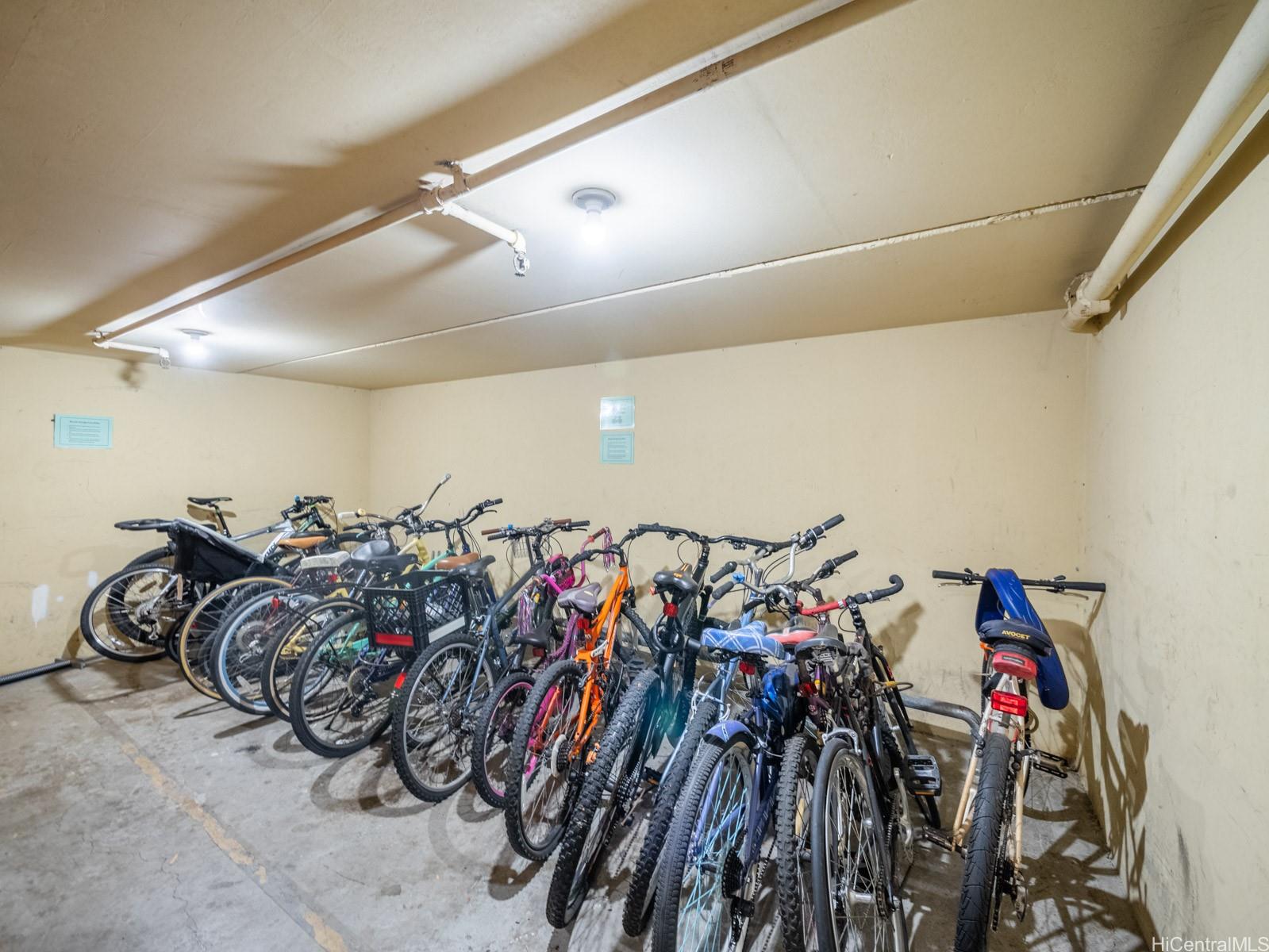 710 Lunalilo Street, Unit 402 Honolulu, HI 96813 - Photo 19 of 24 a view of a bike storage room
