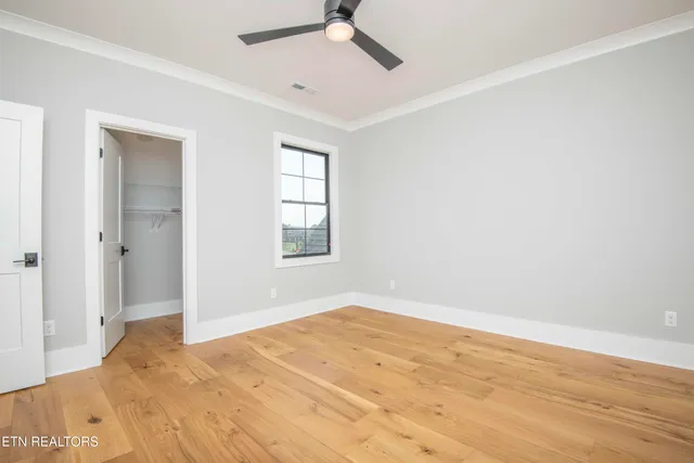 $877,000 | 165 Grandville Court, Vonore, TN 37885