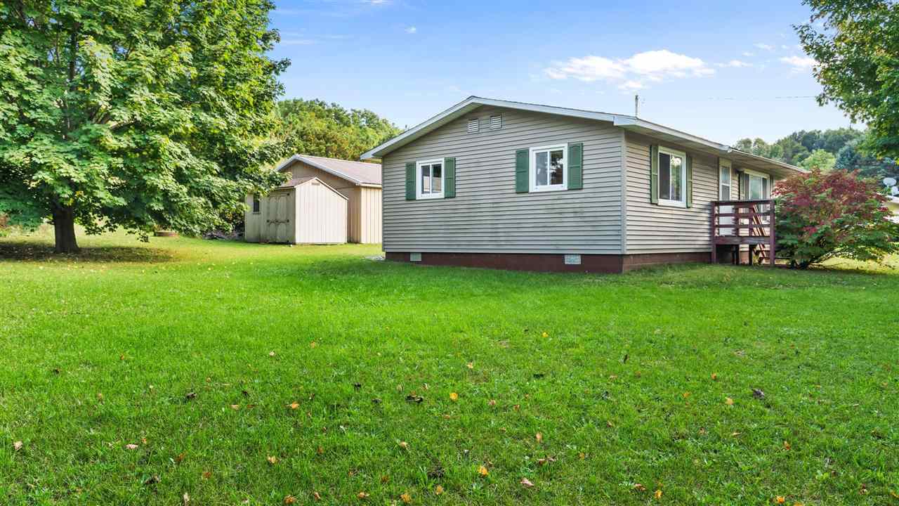 546 North Rusch Road Traverse City, MI 49696 - Photo 26 of 34 1894033-25.JPG