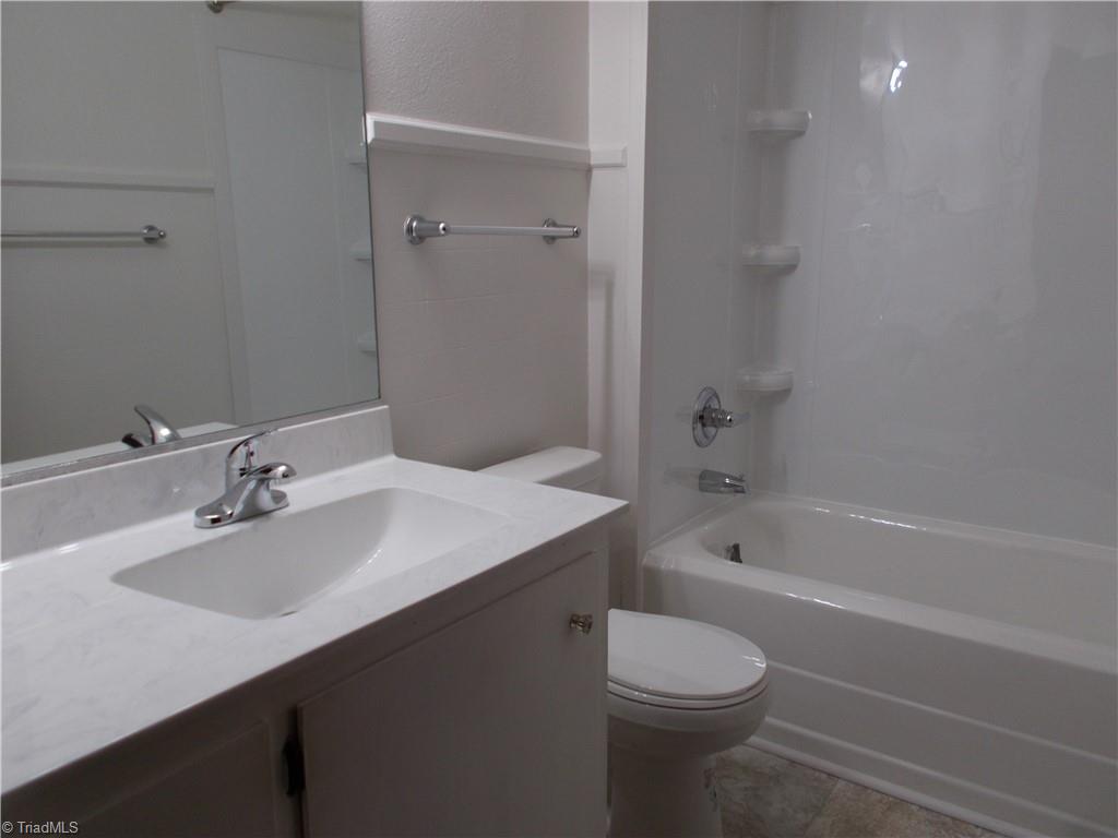 306 Rockspring Road High Point, NC 27262 - Photo 11 of 15 Gallery Image 11