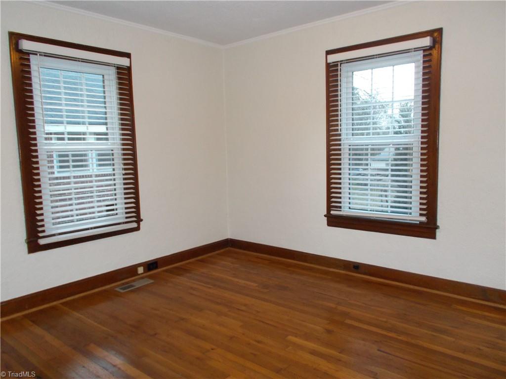 306 Rockspring Road High Point, NC 27262 - Photo 12 of 15 Gallery Image 12