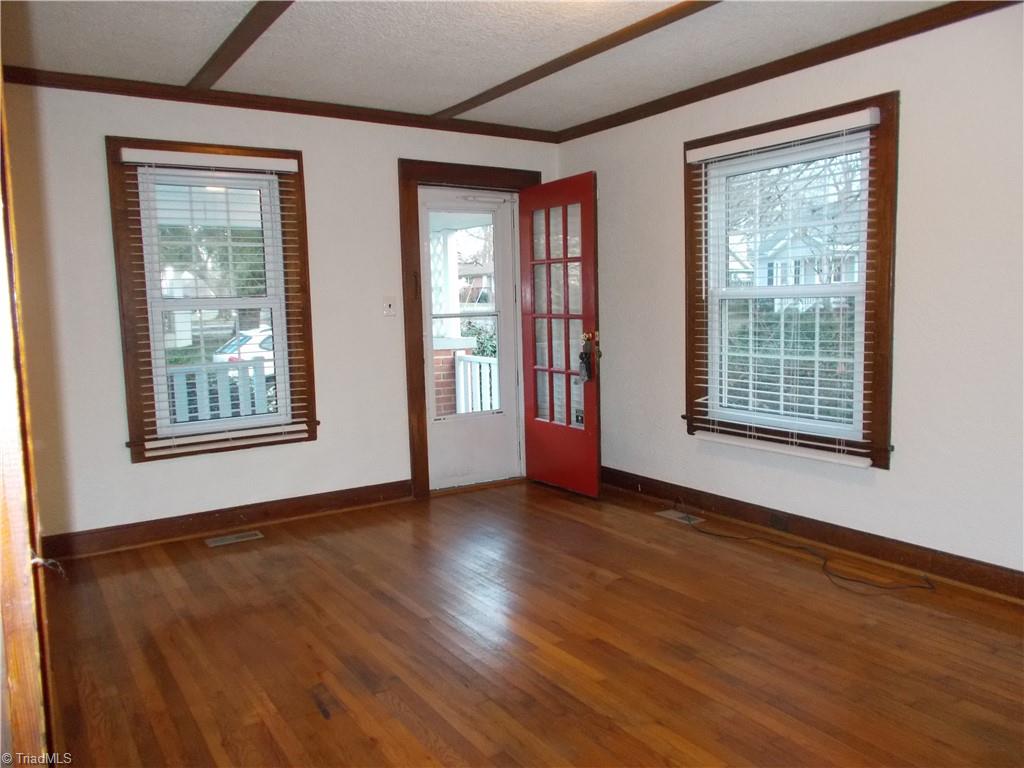 306 Rockspring Road High Point, NC 27262 - Photo 5 of 15 Gallery Image 5