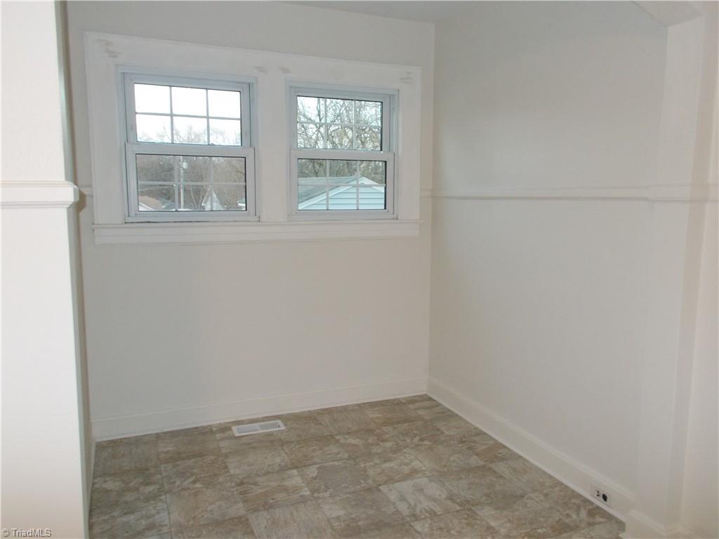 306 Rockspring Road High Point, NC 27262 - Photo 7 of 15 Gallery Image 7