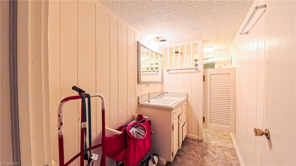 2100 Springs Road Mount Airy, NC 27030 - Photo 37 of 39 Gallery Image 37