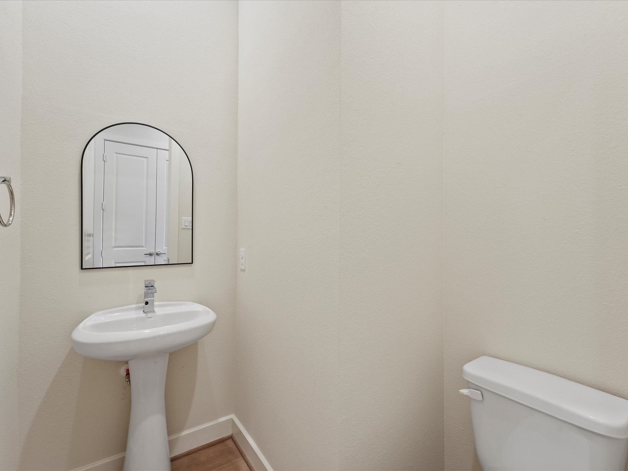 6451-6453 Rena Street Houston, TX 77092 - Photo 15 of 28