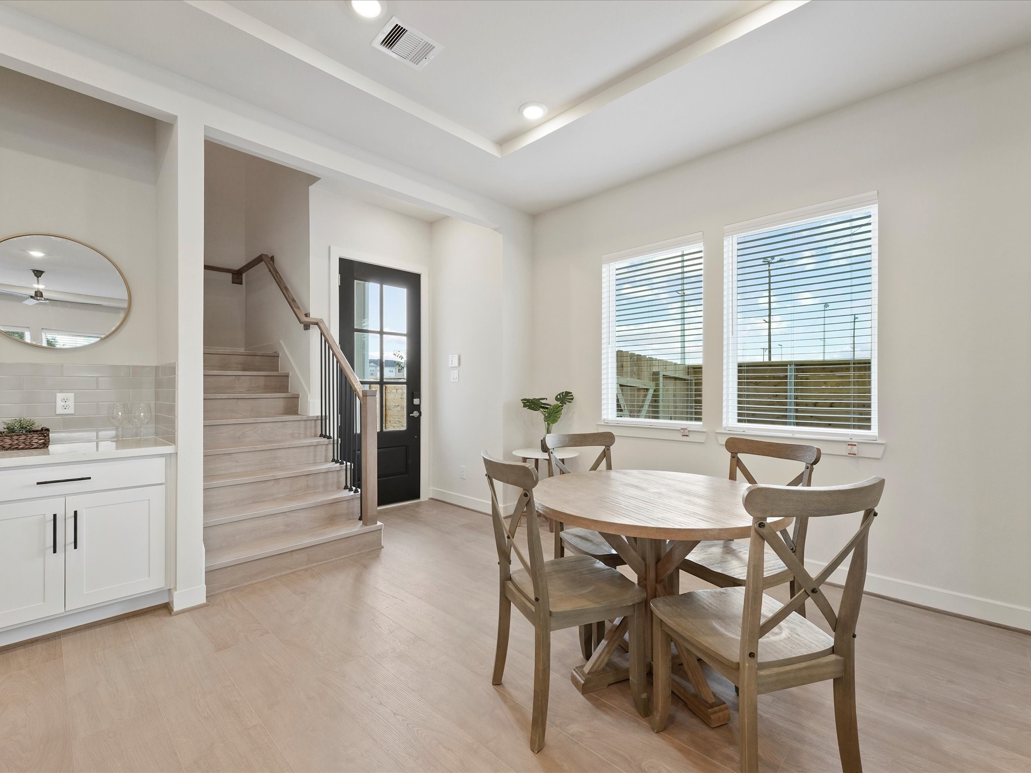 6451-6453 Rena Street Houston, TX 77092 - Photo 7 of 28