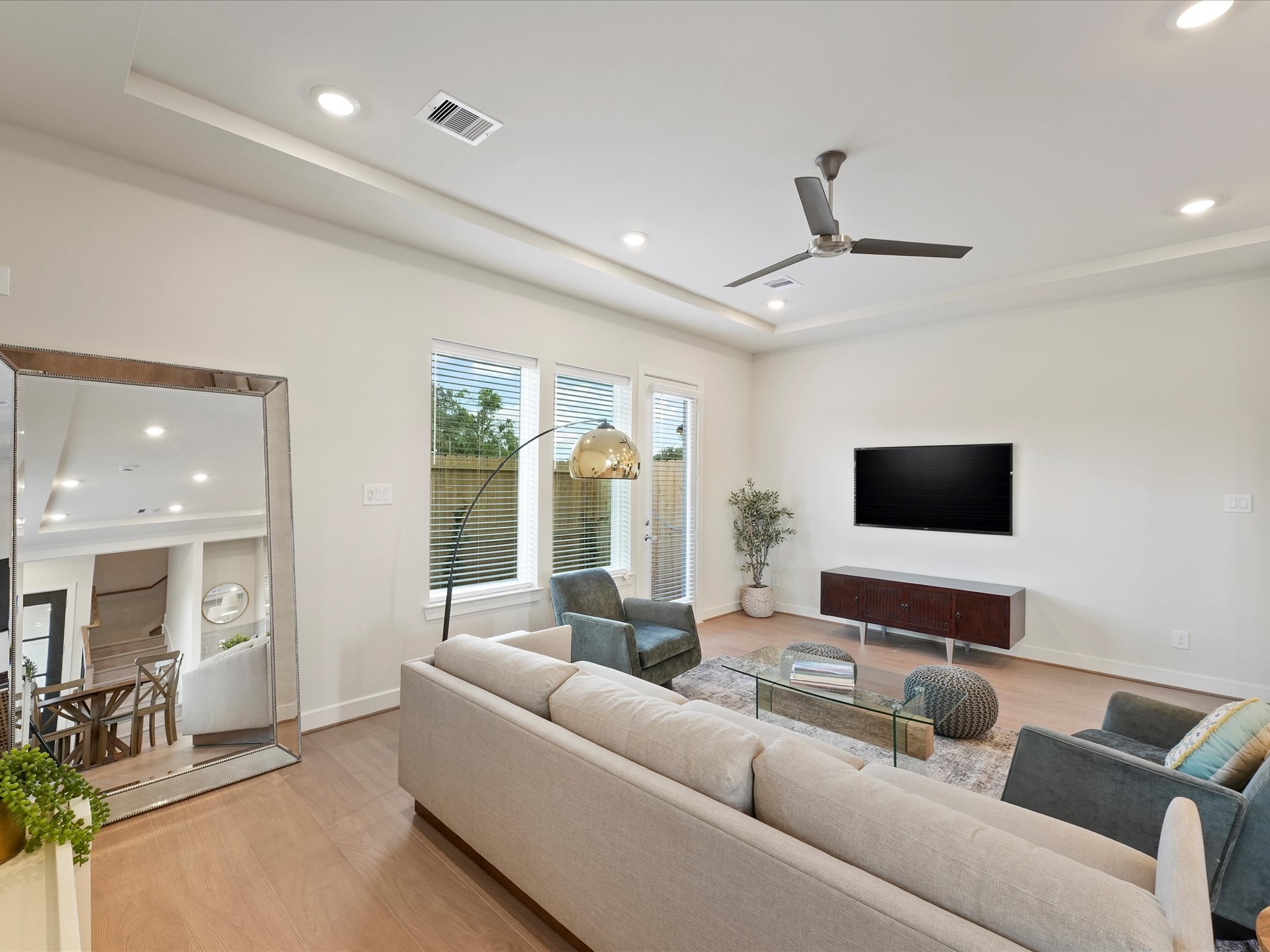 6451-6453 Rena Street Houston, TX 77092 - Photo 10 of 28