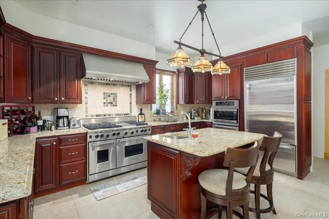 $1,550,000 | 225 Beach 120th Street | Rockaway Park