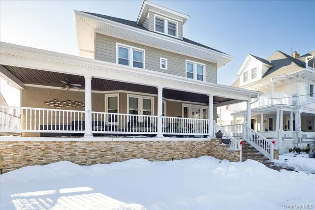 $1,550,000 | 225 Beach 120th Street | Rockaway Park