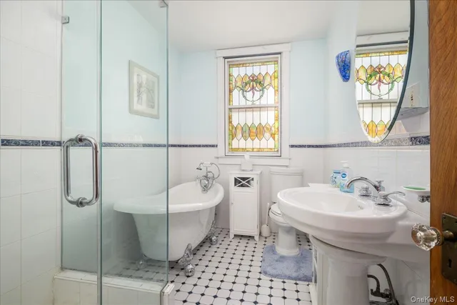 $1,550,000 | 225 Beach 120th Street | Rockaway Park