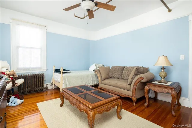 $1,550,000 | 225 Beach 120th Street | Rockaway Park