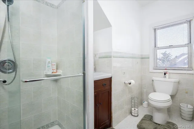 $1,550,000 | 225 Beach 120th Street | Rockaway Park