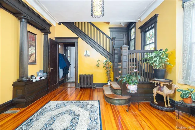 $1,550,000 | 225 Beach 120th Street | Rockaway Park