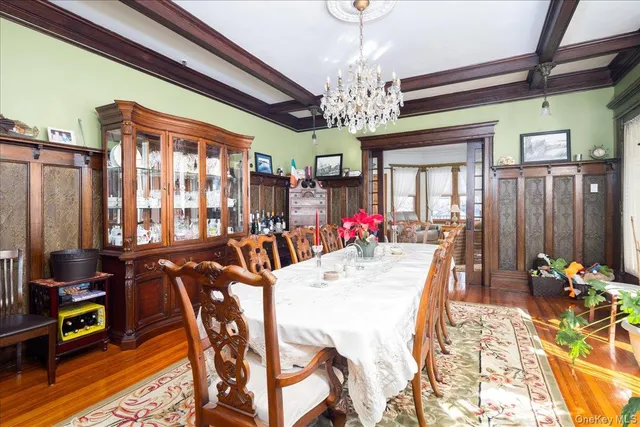 $1,550,000 | 225 Beach 120th Street | Rockaway Park