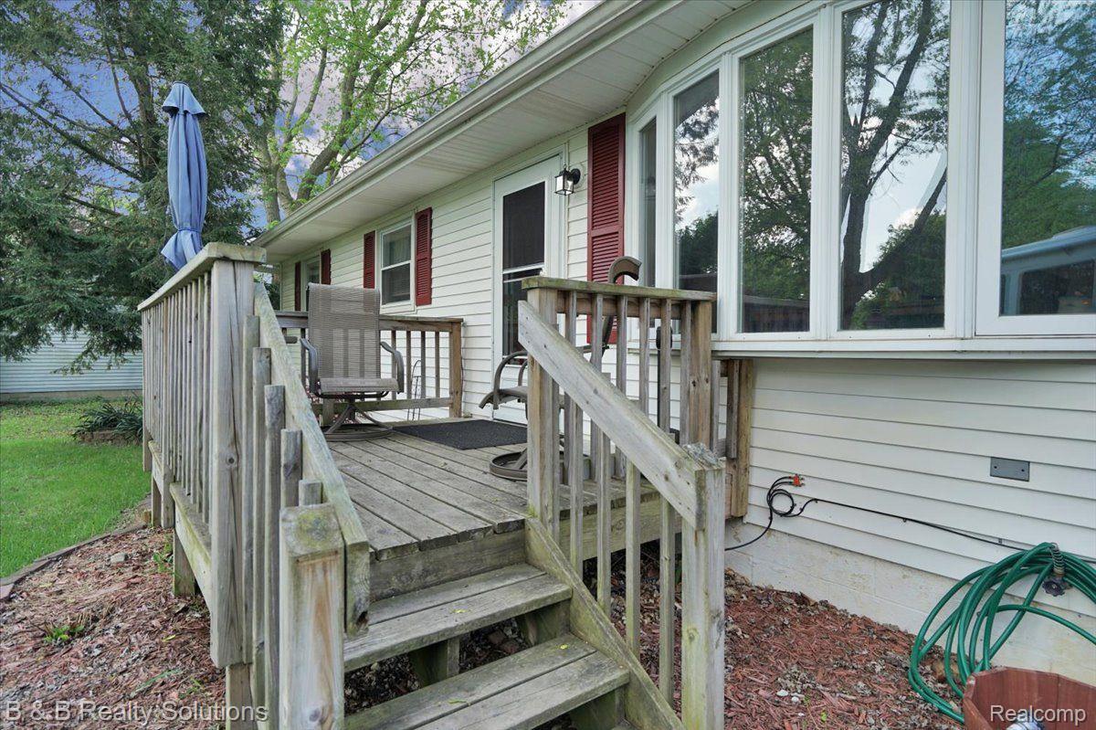 2651 Fish Lake Road Lapeer, MI 48446 - Photo 5 of 25