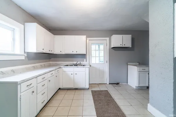 $144,900 | 1901 Kocher Street, Huntington, IN 46750