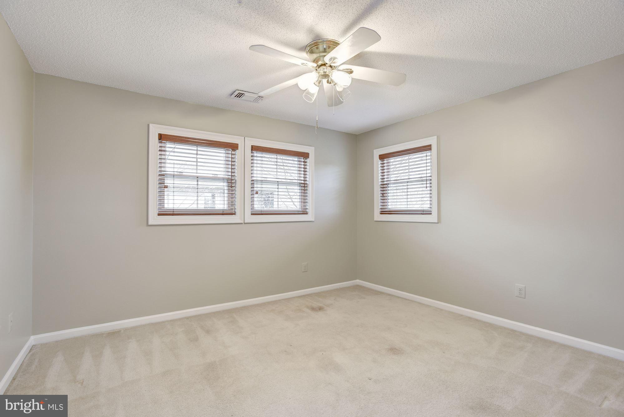12016 Taliesin Place, Unit 35 Reston, VA 20190 - Photo 17 of 32 Gallery Image 17