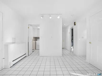 $749,000 | 158 Mayfair Road, Fairfield, CT 06824