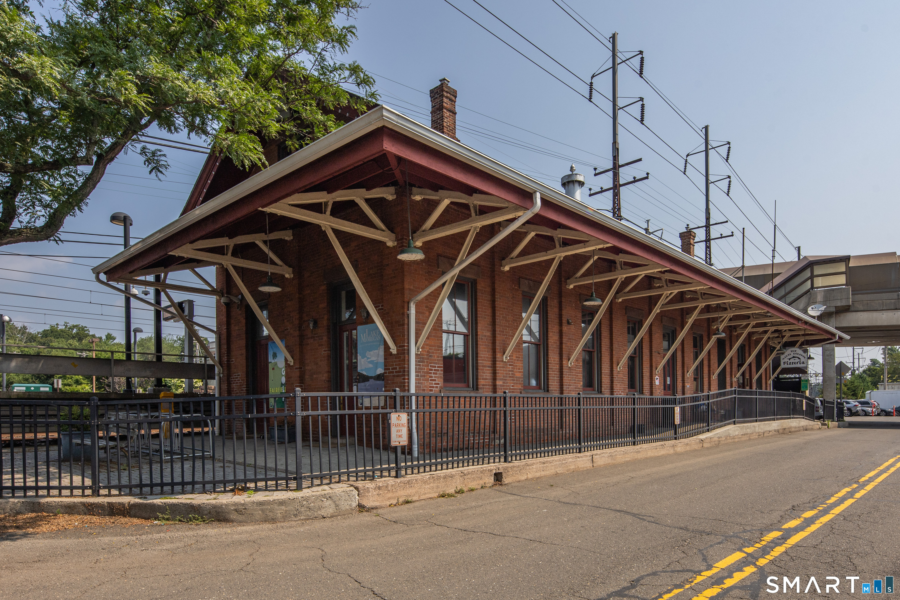 158 Mayfair Road Fairfield, CT 06824 - Photo 26 of 31