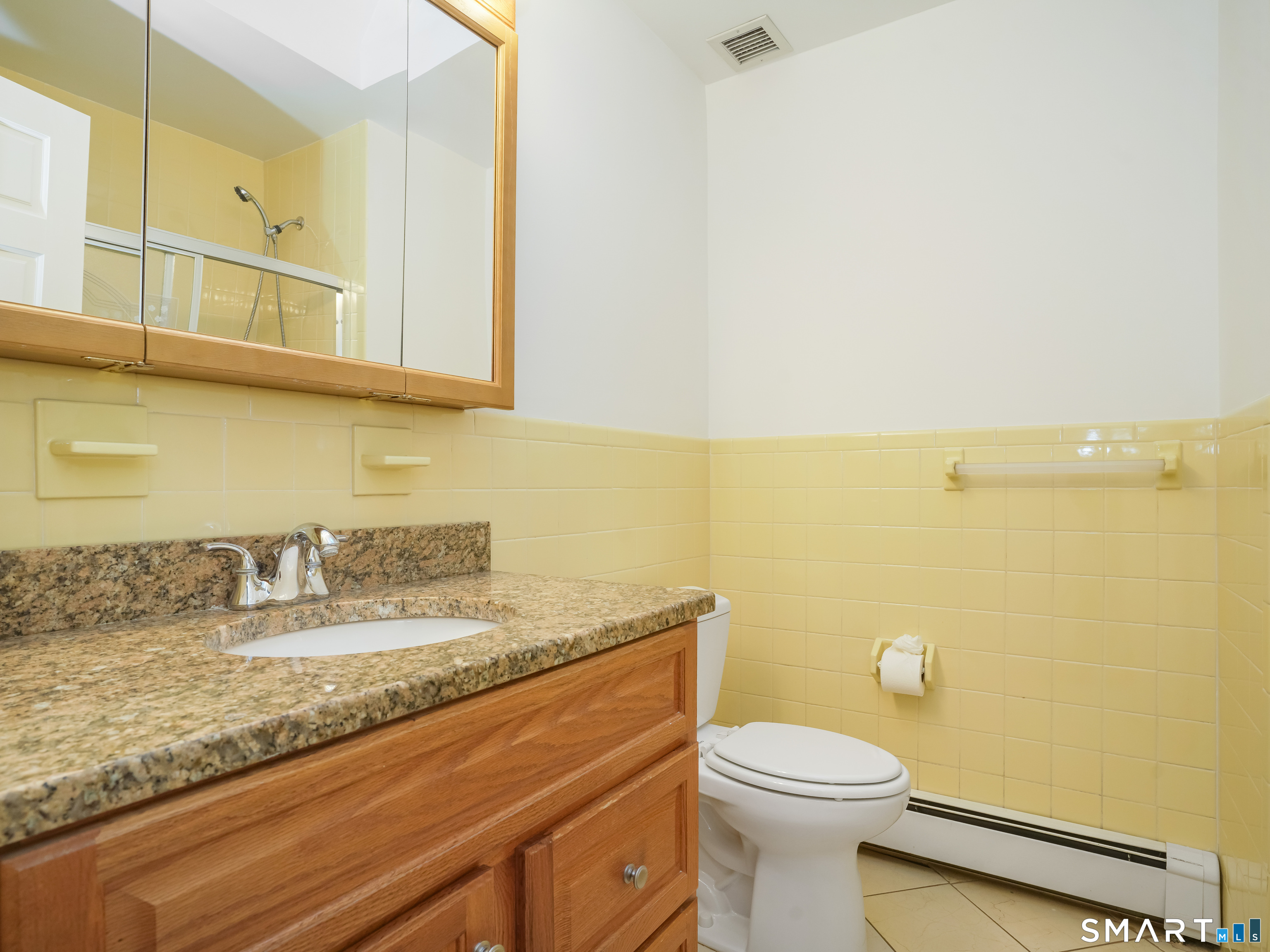 158 Mayfair Road Fairfield, CT 06824 - Photo 7 of 31