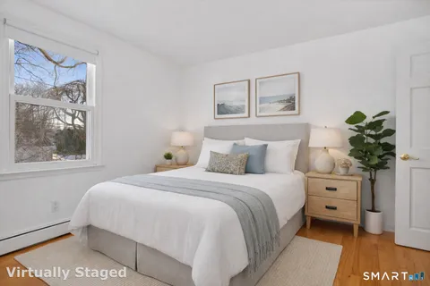 $749,000 | 158 Mayfair Road, Fairfield, CT 06824