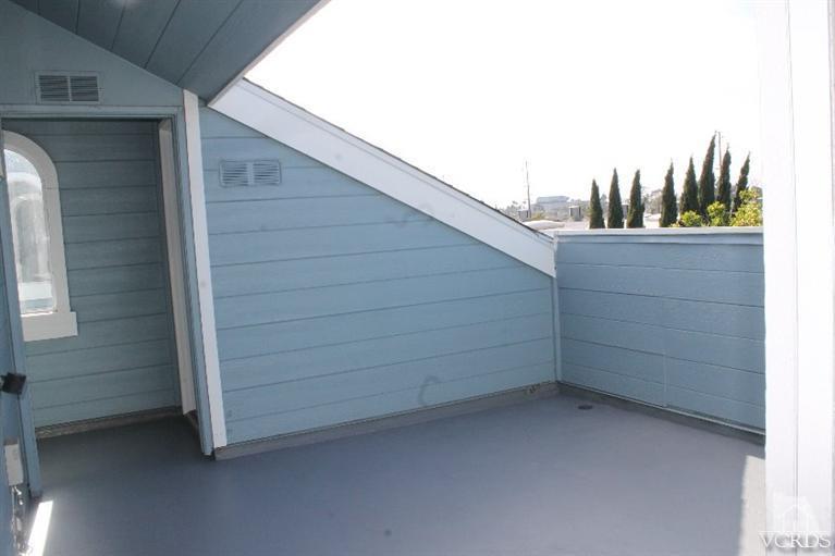 470 West Wooley Road Oxnard, CA 93030 - Photo 16 of 17 a view of a terrace