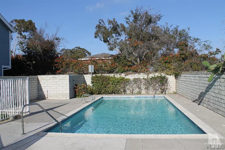 470 West Wooley Road Oxnard, CA 93030 - Photo 8 of 17 a view of backyard with seating space