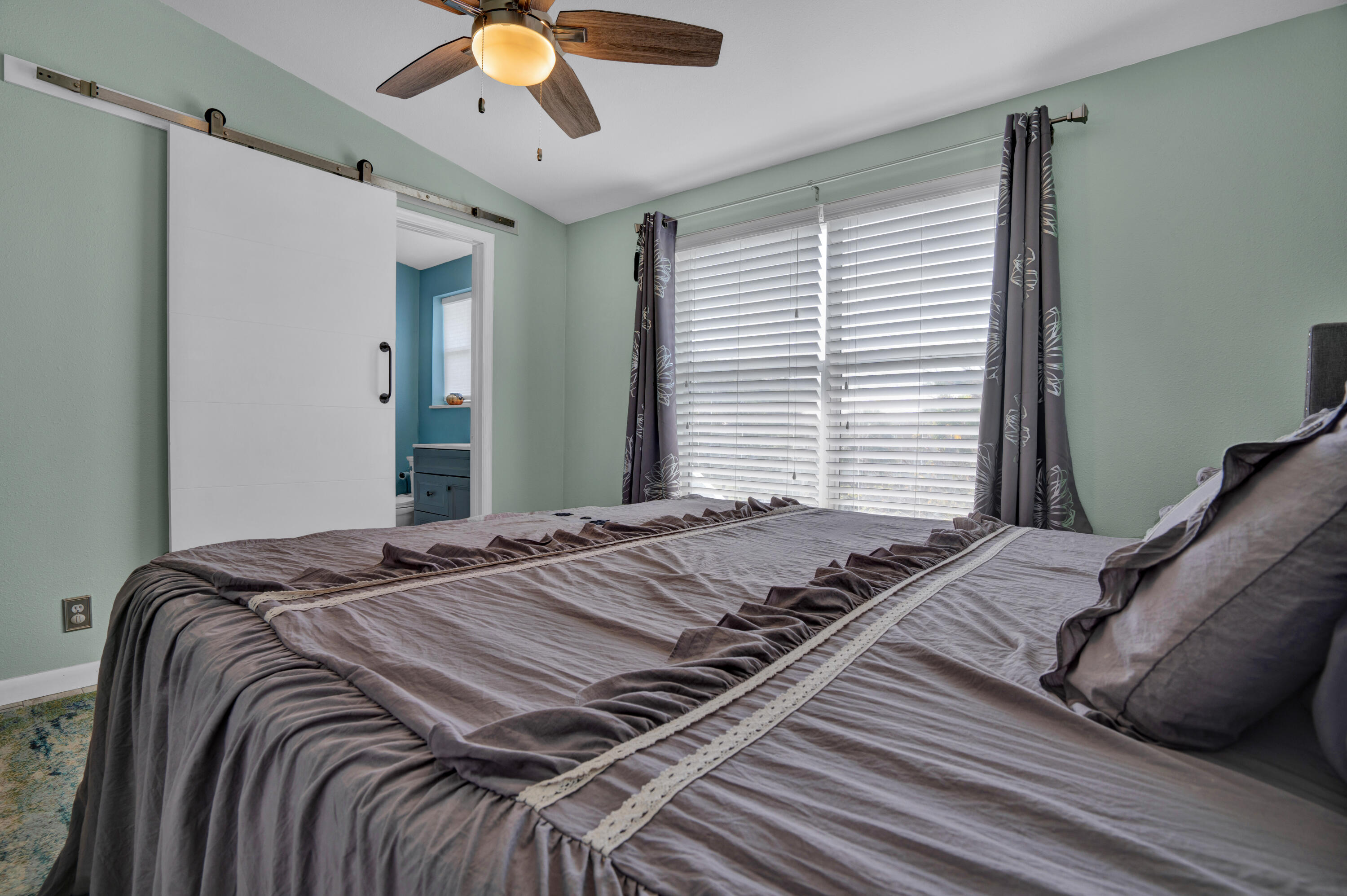 937 Loggerhead Lane Sugarloaf, FL 33042 - Photo 12 of 42 937 Loggerhead Ln - All Keys Aerial & Ph