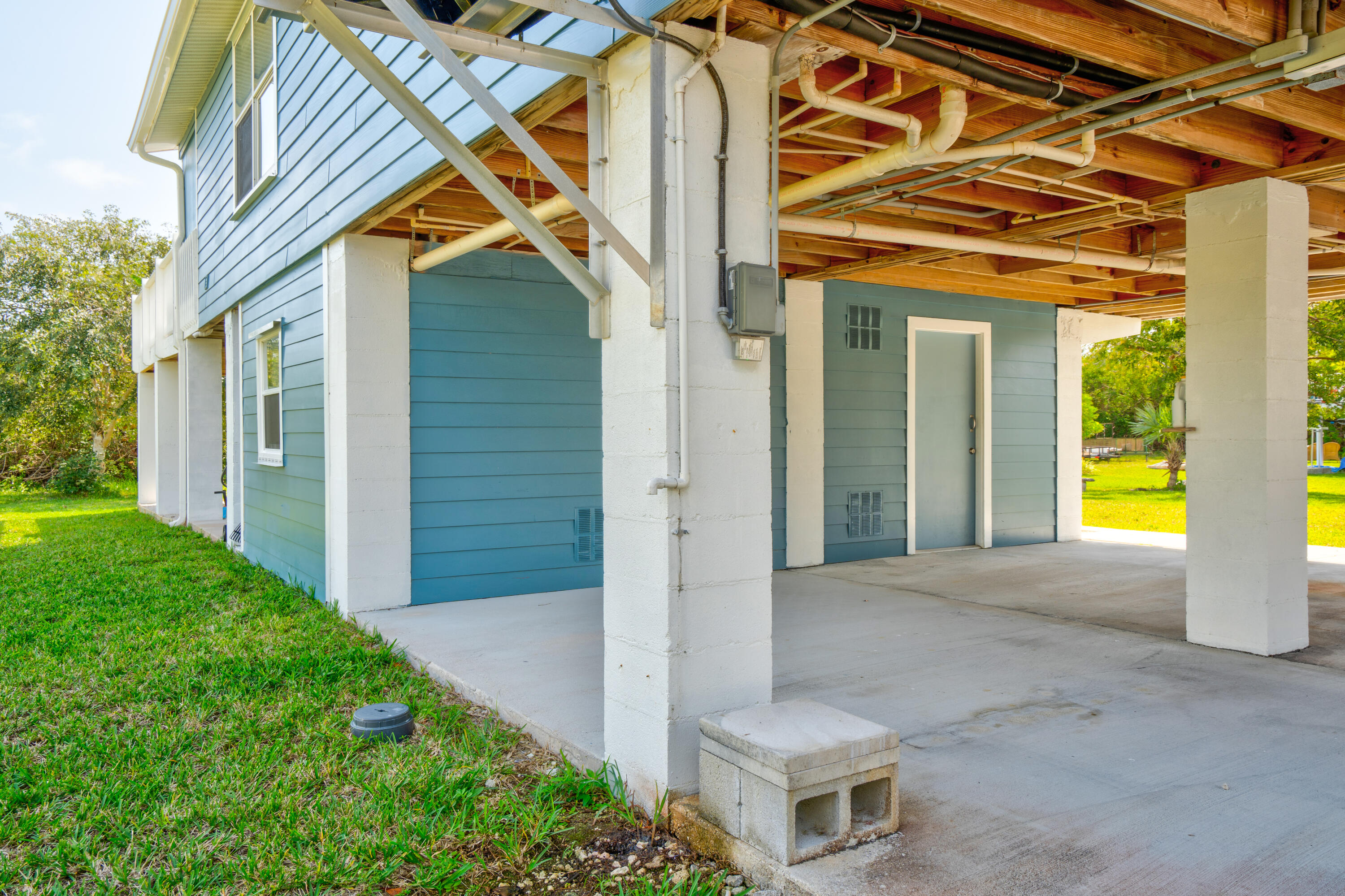 937 Loggerhead Lane Sugarloaf, FL 33042 - Photo 33 of 42 937 Loggerhead Ln - All Keys Aerial & Ph