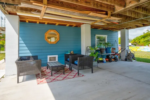 $849,000 | 937 Loggerhead Lane, Sugarloaf, FL 33042