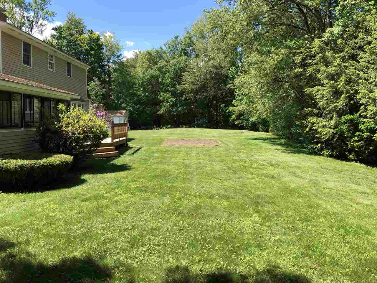 11 Benton Road Keene, NH 03431 - Photo 2 of 33