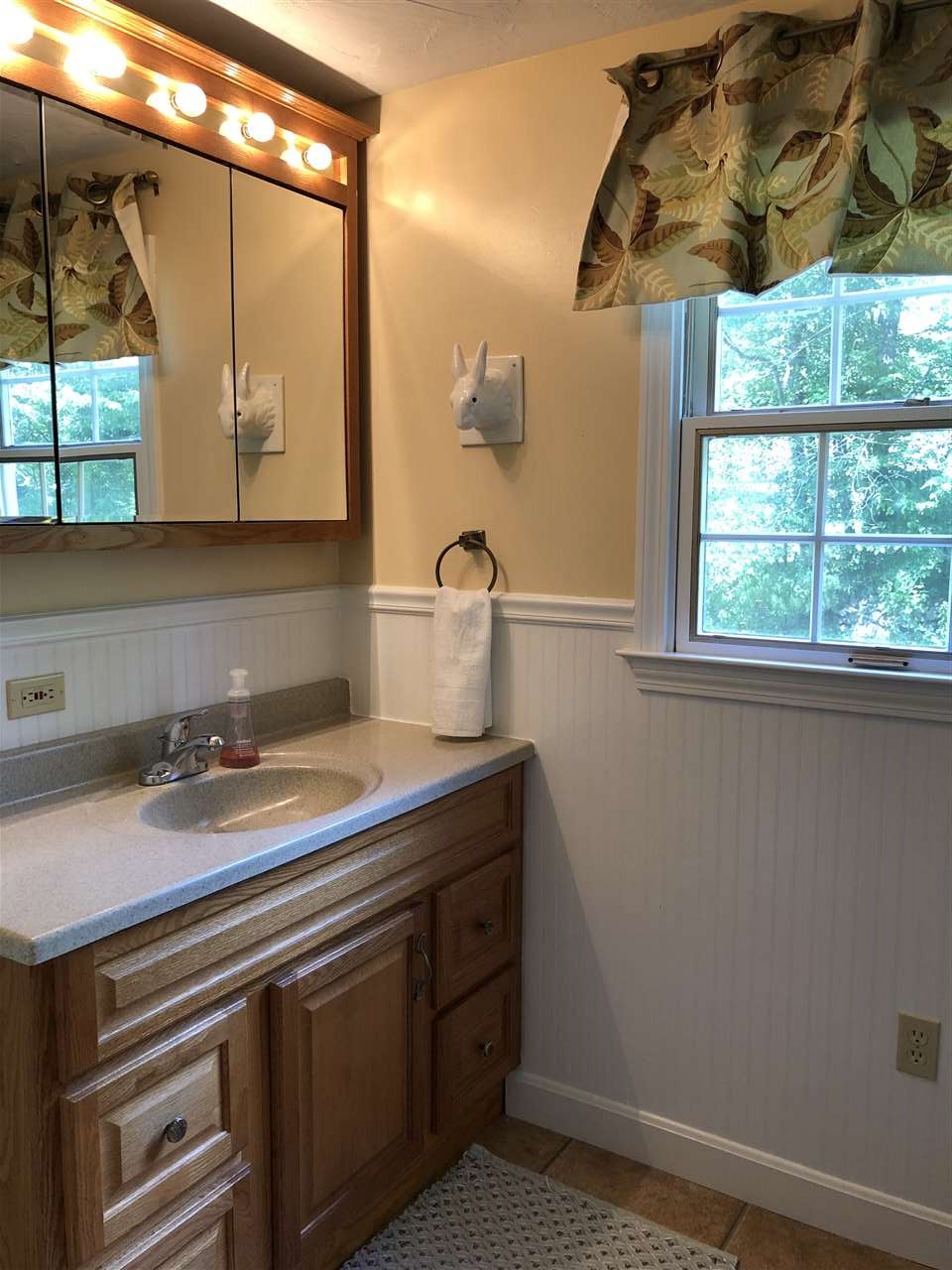11 Benton Road Keene, NH 03431 - Photo 18 of 33