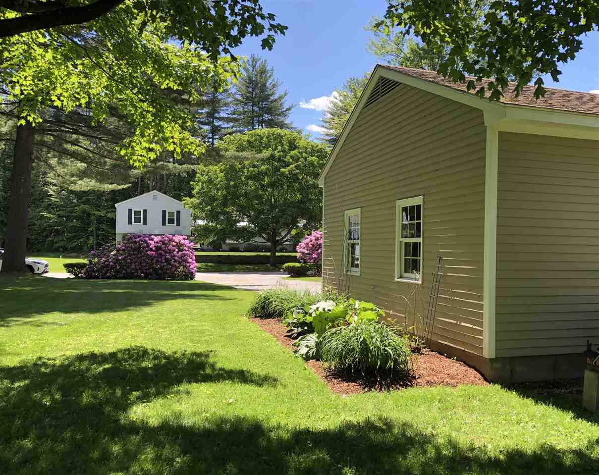 11 Benton Road Keene, NH 03431 - Photo 3 of 33