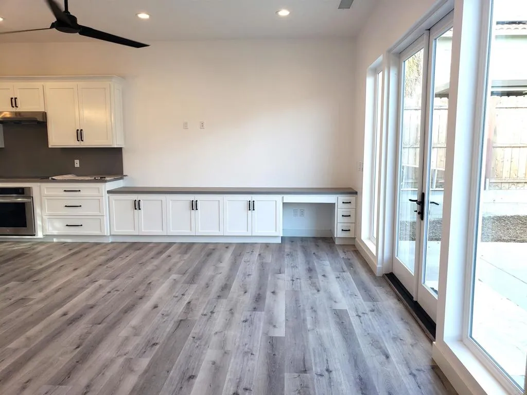 804 Clark Avenue Encinitas, CA 92024 - Photo 38 of 50 a view of kitchen with wooden floor and electronic appliances