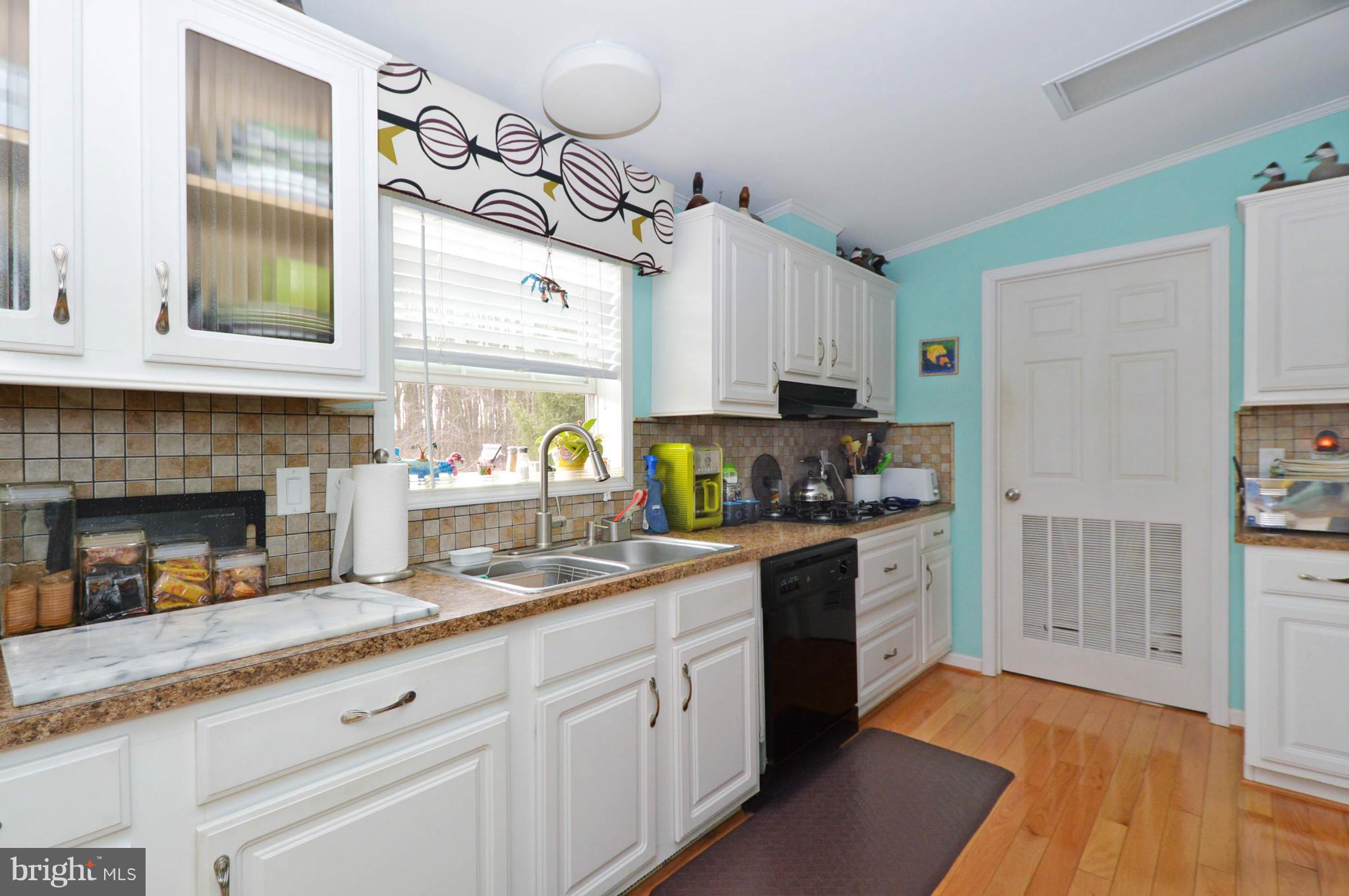 13663 Bottom Road Hydes, MD 21082 - Photo 17 of 30 Kitchen