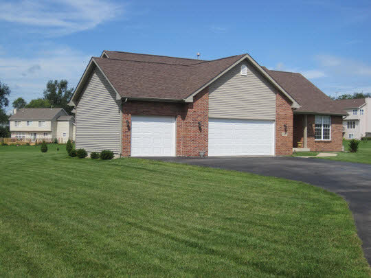 11424 Caledonia Road Belvidere, IL 61008 - Photo 1 of 11 Gallery Image 1