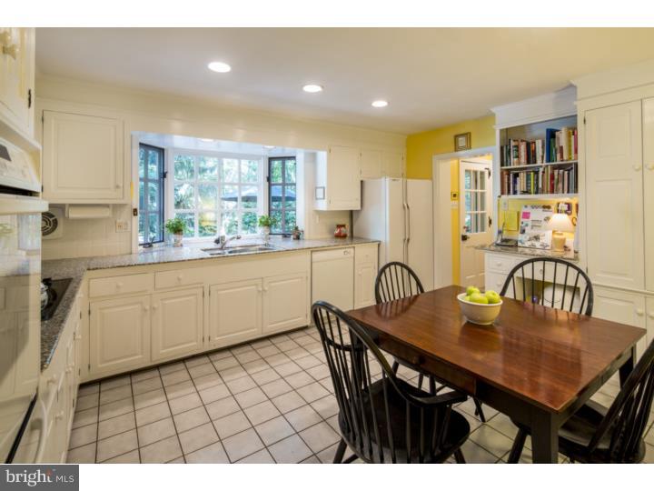 28 Ridgewood Road Wayne, PA 19087 - Photo 7 of 21 Kitchen