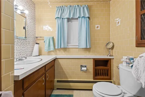 $475,000 | 121 Heather Street, Cranston, RI 02920