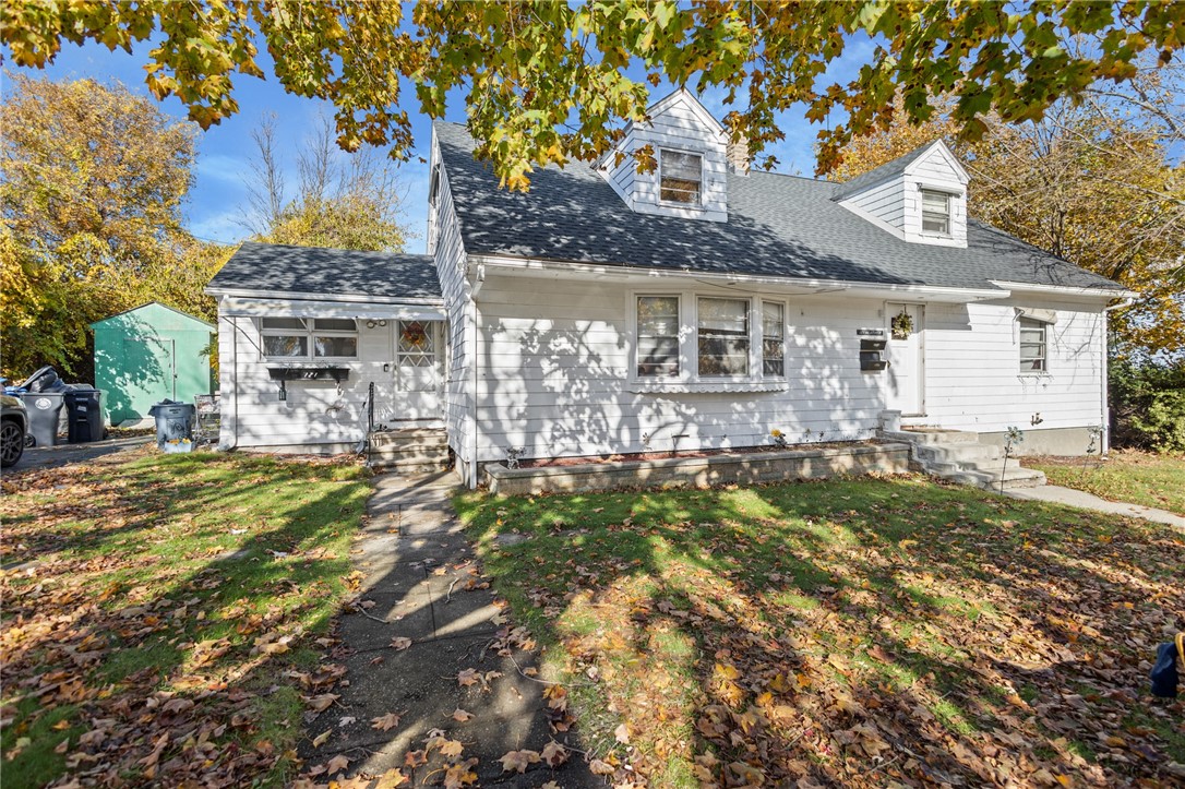 121 Heather Street Cranston, RI 02920 - Photo 29 of 31