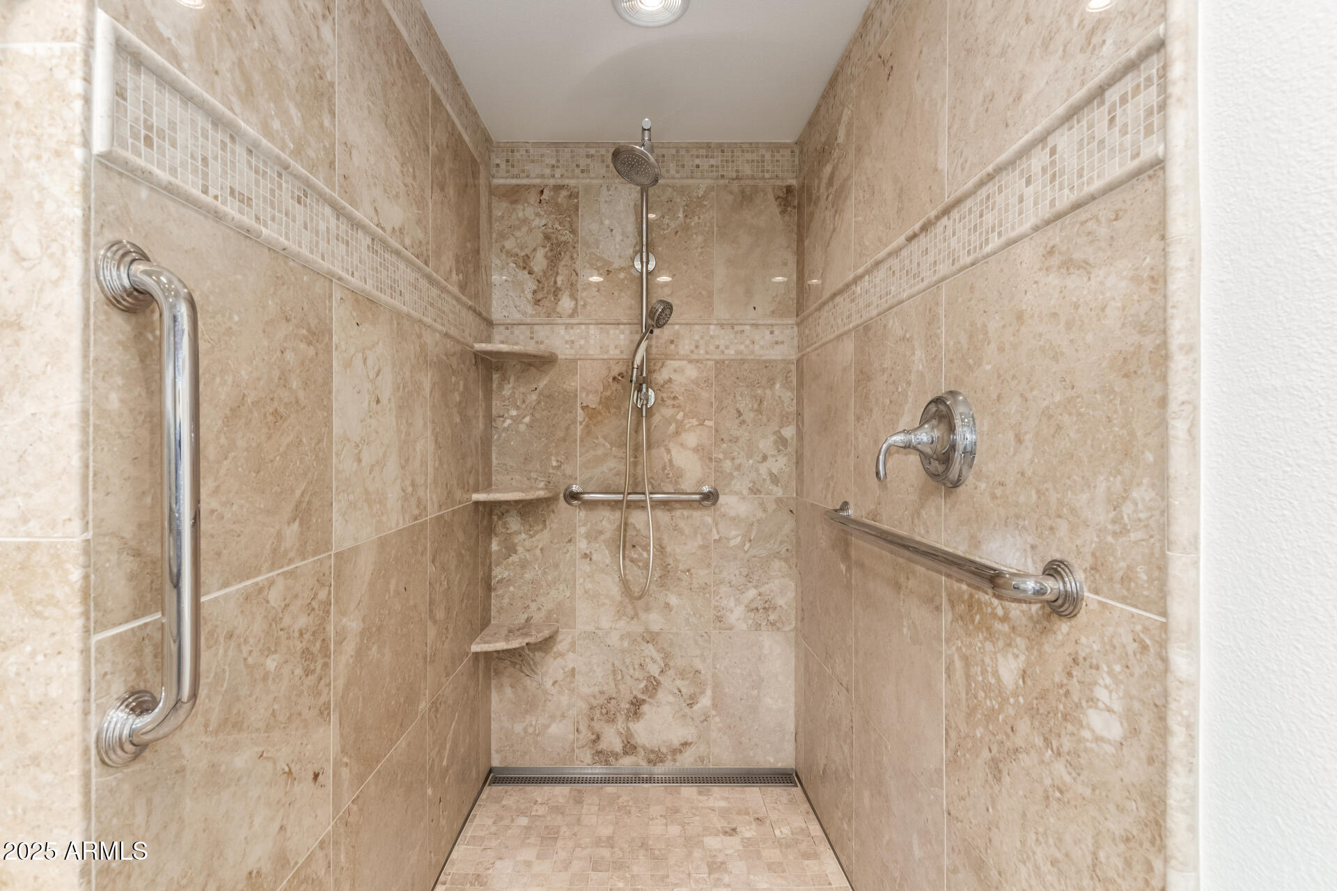 38 East Calavar Road Phoenix, AZ 85022 - Photo 28 of 45 a bathroom with a shower