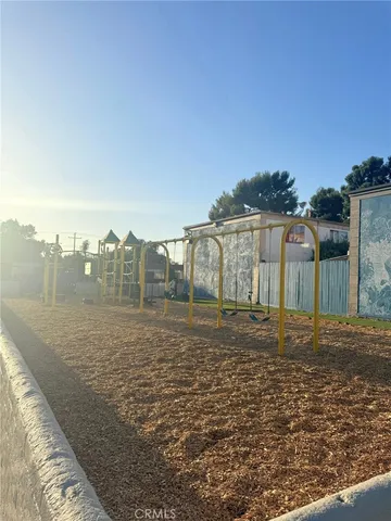 $411,000 | 1000 East Bishop Street, Unit M2, Santa Ana, CA 92701