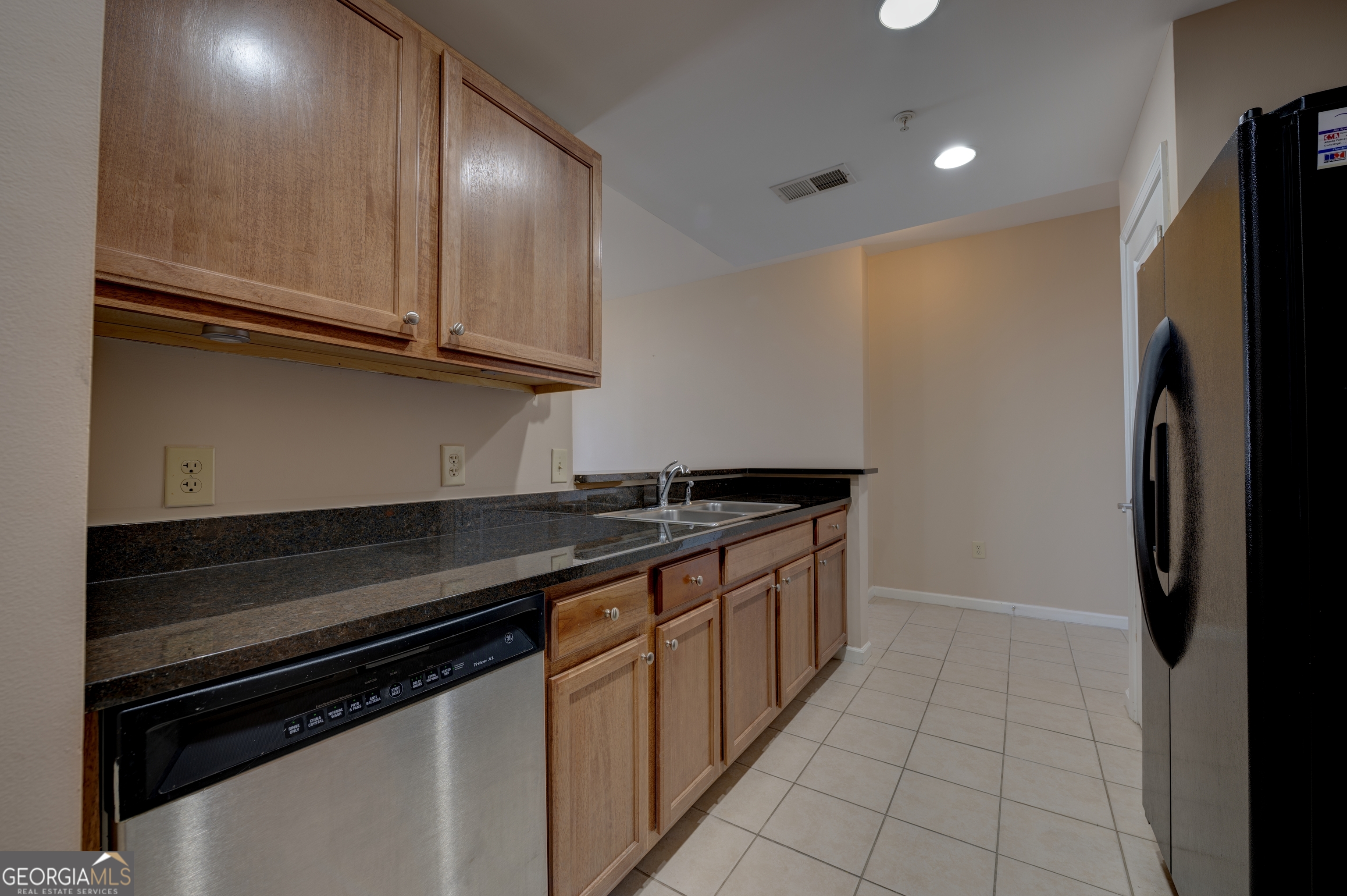 3040 Peachtree Road Northwest, Unit 813 Atlanta, GA 30305 - Photo 4 of 28