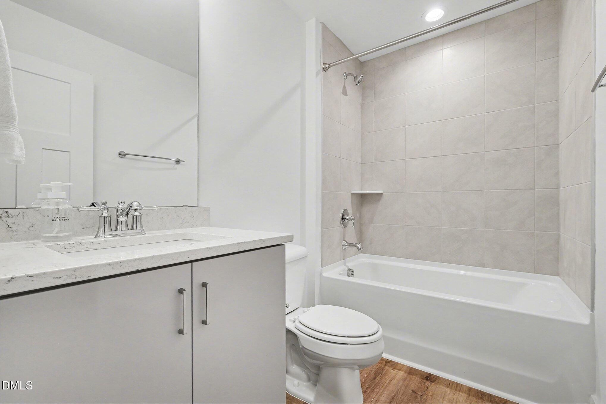 4019 Emerald Green Road Raleigh, NC 27612 - Photo 26 of 36 027_file_3rd floor bath