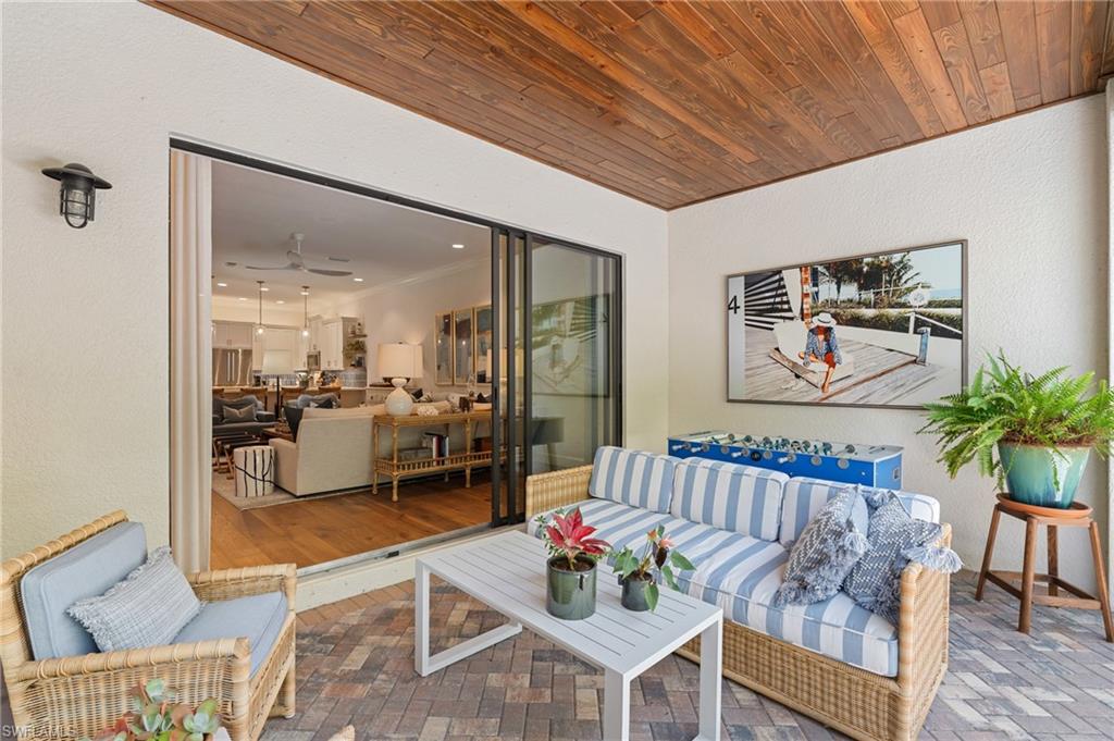 13541 Coronado Drive Naples, FL 34109 - Photo 25 of 39