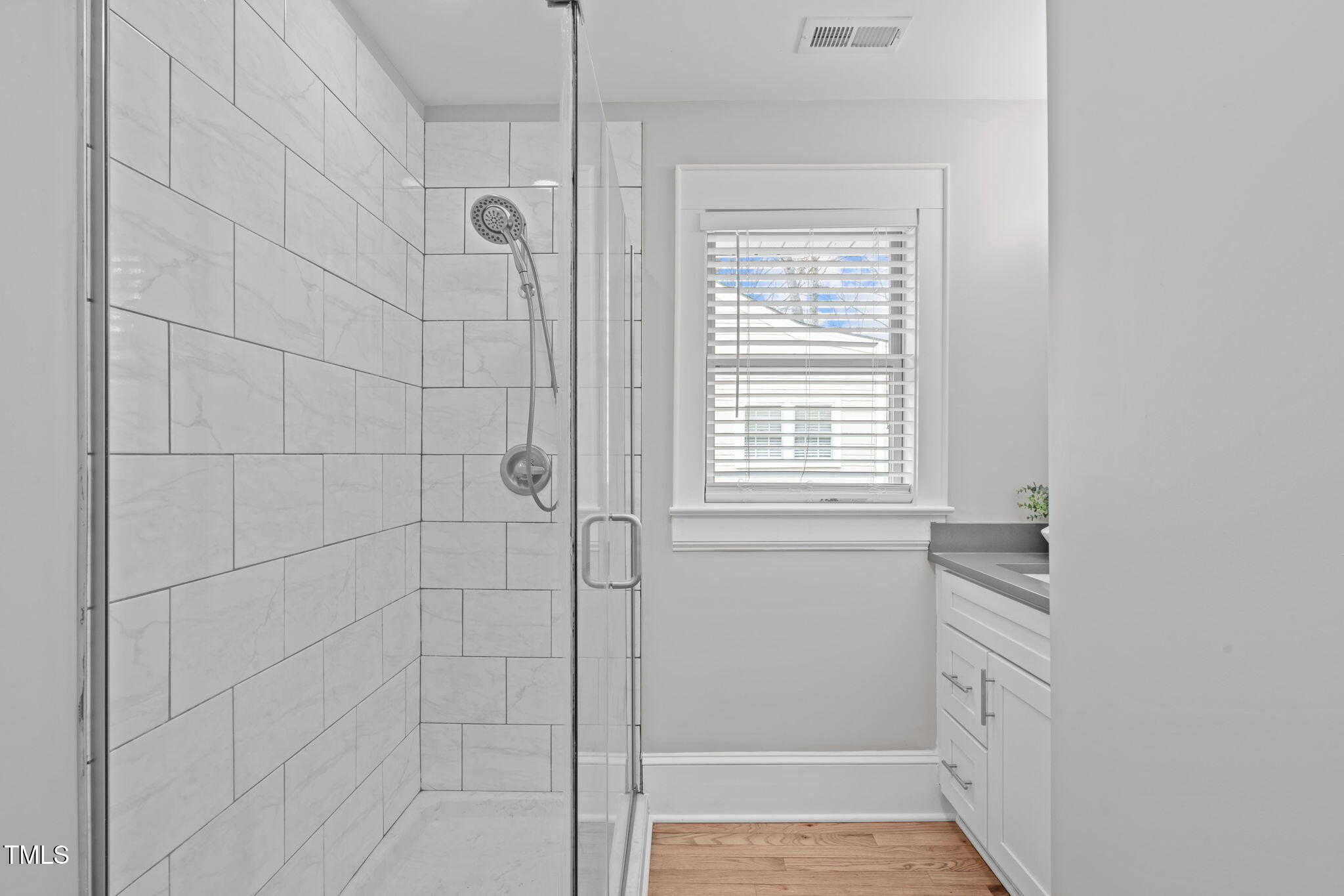 1900 Sunset Avenue Durham, NC 27705 - Photo 38 of 53 a bathroom with a bathtub and shower