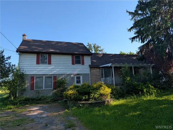 $250,000 | 12351 Williston Road, Marilla, NY 14052
