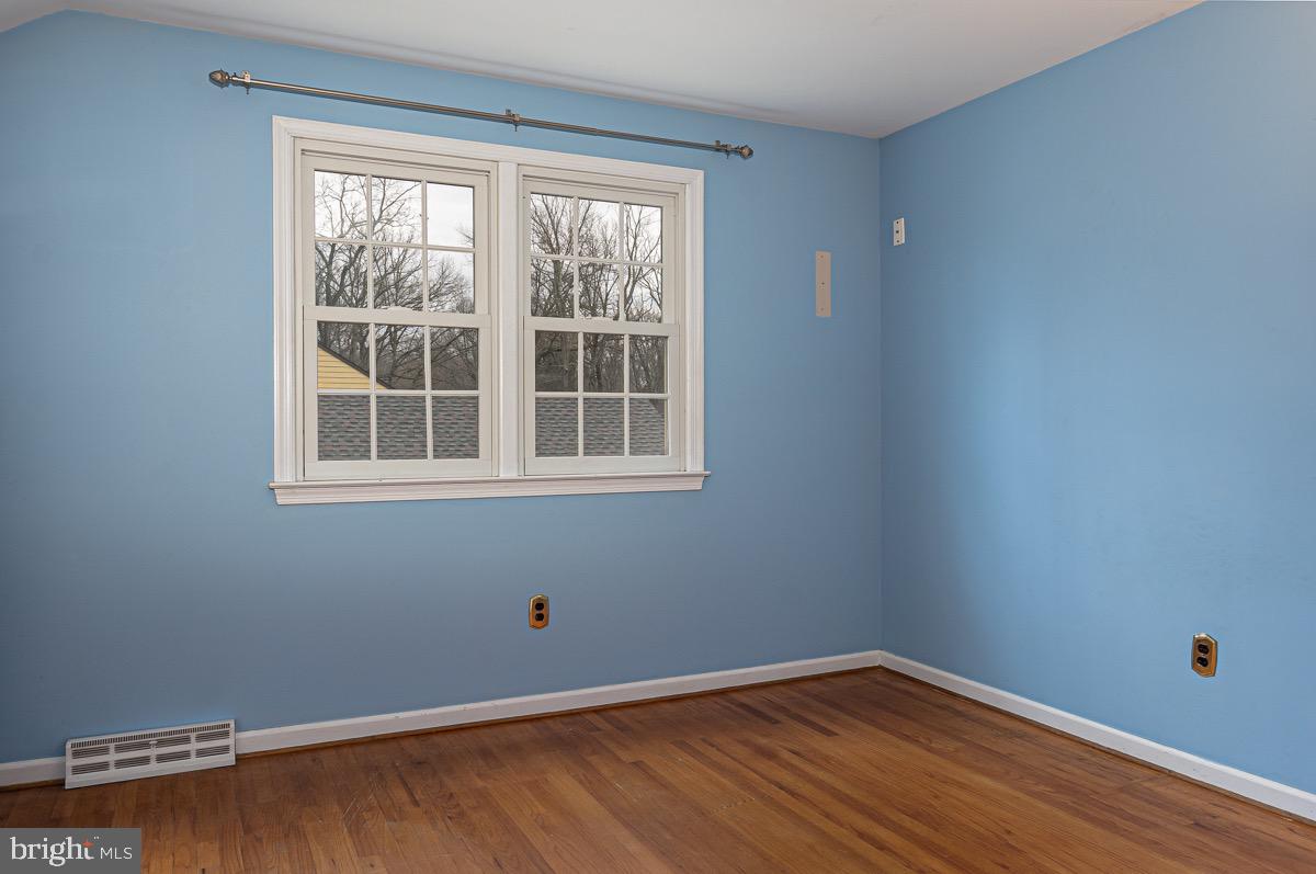 136 Partree Road Cherry Hill, NJ 08003 - Photo 28 of 42 Bedroom 3